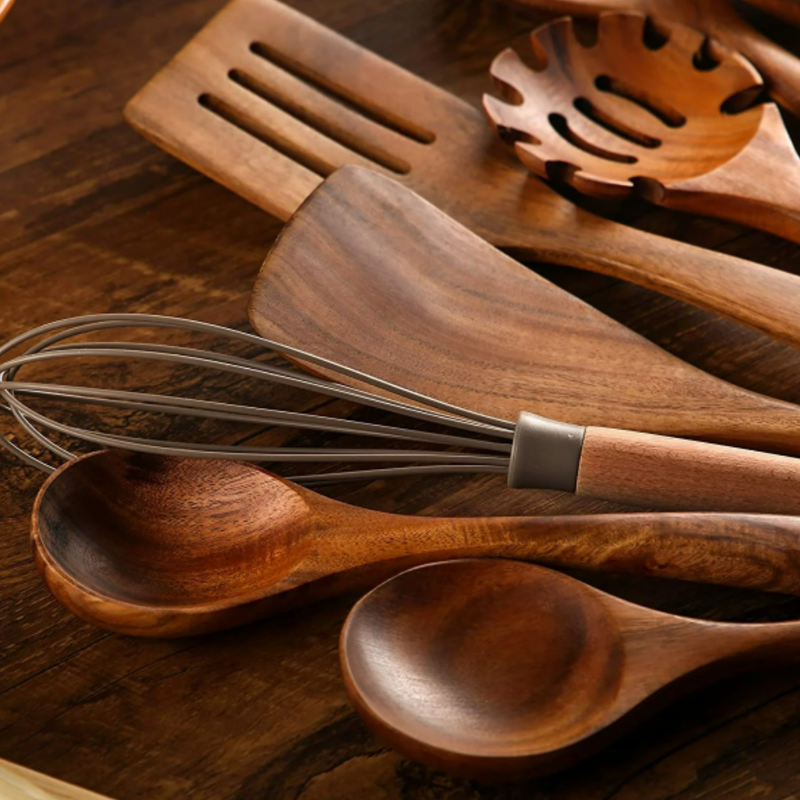 10 Piece Wooden Utensils Set